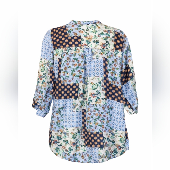 Large Eden & Olivia Patchwork Multicolor Button Down Boho Blouse | Pockets - Picture 4 of 6